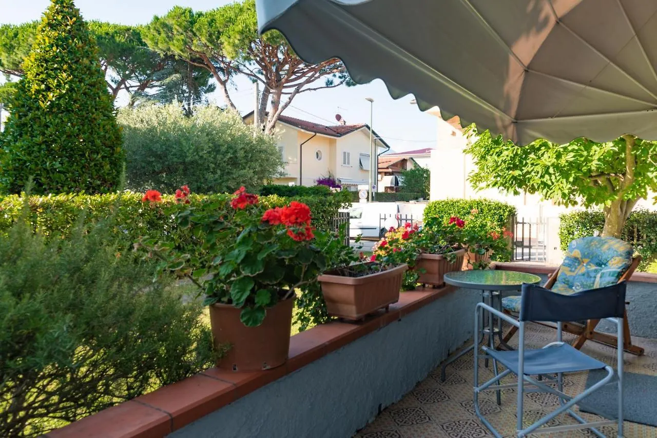 Apartment Holiday Versilia Camaiore